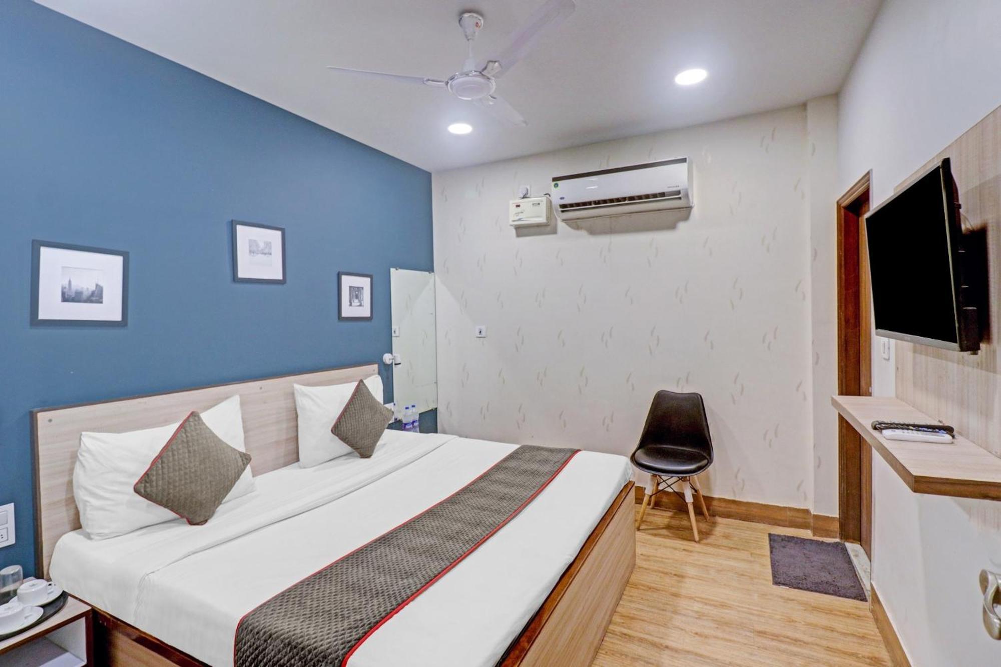 Hotel O Bharat'S Heritage Nuova Delhi Esterno foto